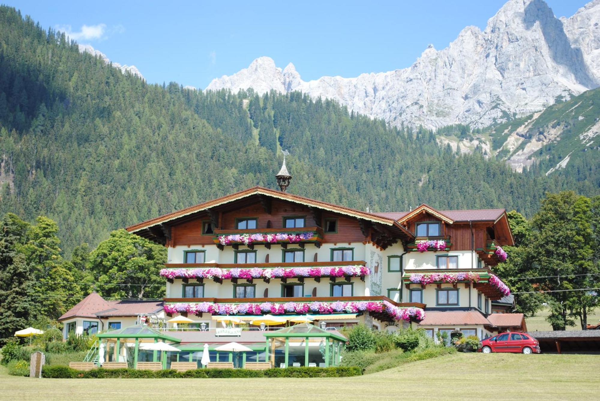 Hotel Jagdhof ラムサウ・アム・ダッハシュタイン エクステリア 写真