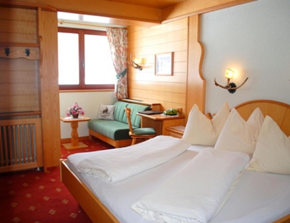 Hotel Jagdhof ラムサウ・アム・ダッハシュタイン 部屋 写真