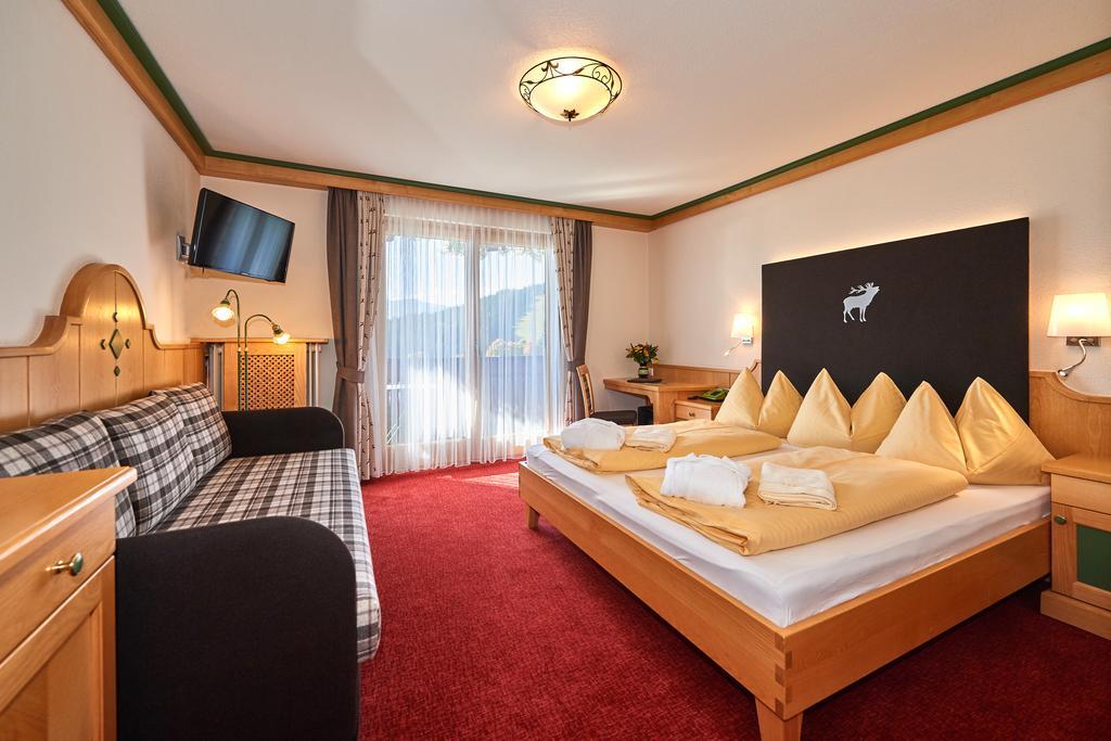Hotel Jagdhof ラムサウ・アム・ダッハシュタイン エクステリア 写真